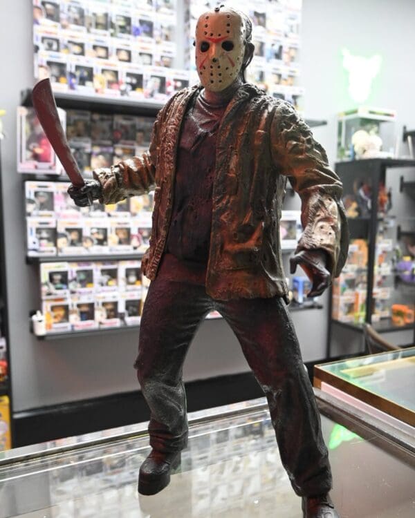 Jason Voorhees statue Cryptic Collectibles 1